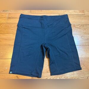 Oiselle Black Biker Shorts